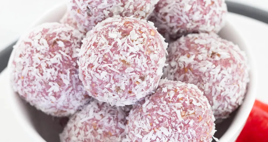Raspberry energy balls clean eating